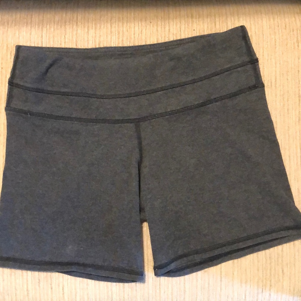 Lululemon bike shorts